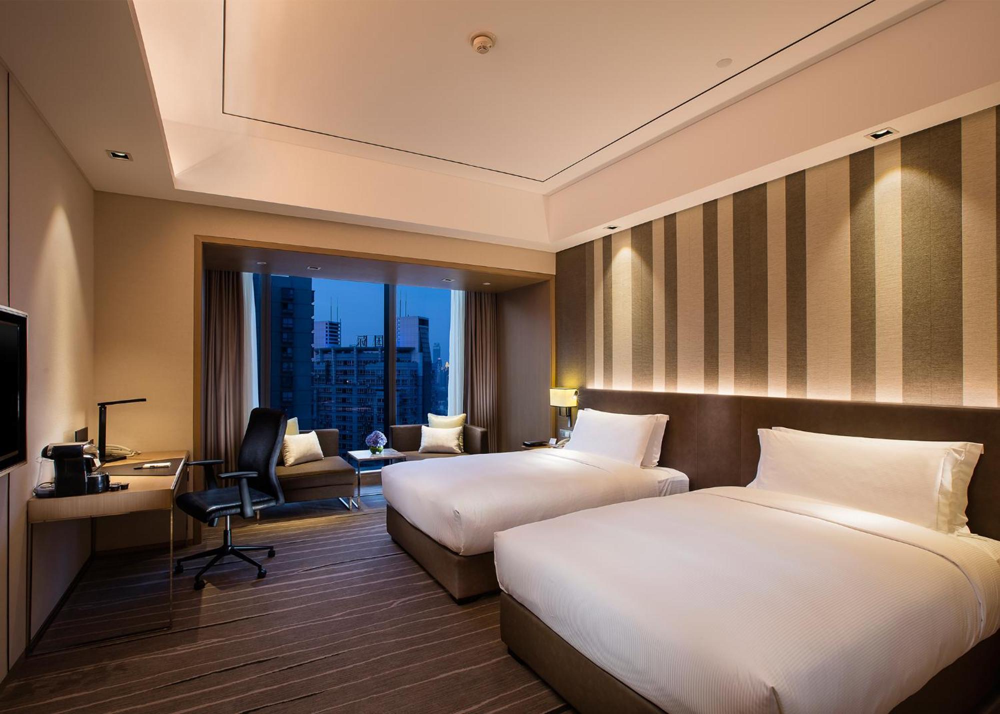Готель Doubletree By Hilton Chongqing - Nan'An Екстер'єр фото