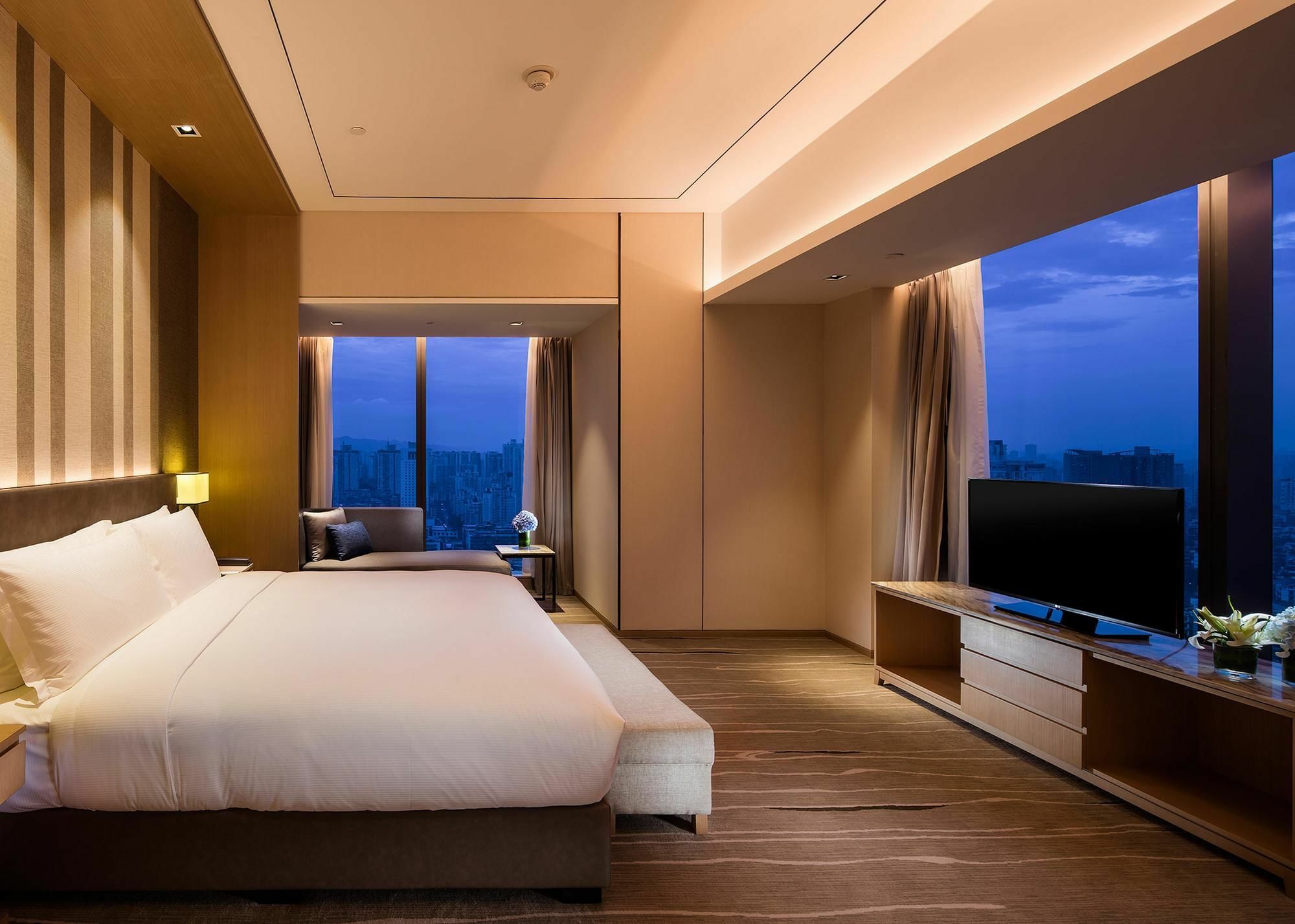 Готель Doubletree By Hilton Chongqing - Nan'An Екстер'єр фото